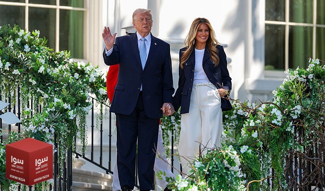 ميلانيا ترامب تنفي صلتها بإبستين وتهاجم (أكاذيب) متداولة