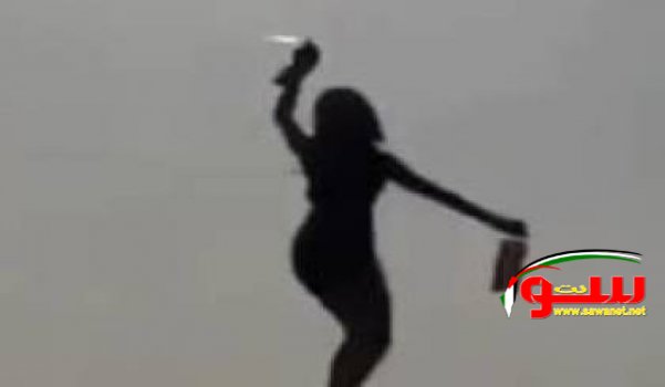 الفتاة الراقصة” وصاحب السيارة الحديثة في قبضة الشرطة | موقع سوا الفتاة الراقصة” وصاحب السيارة الحديثة في قبضة الشرطة | موقع سوا