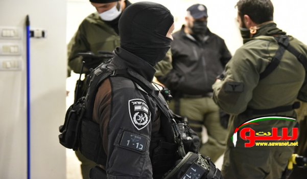 منطقة الطيبة : تصريح مدع ضد مشتبهين كمجرمين مركزيين بشبهة ارتكاب جرائم ابتزاز خطيرة | موقع سوا منطقة الطيبة : تصريح مدع ضد مشتبهين كمجرمين مركزيين بشبهة ارتكاب جرائم ابتزاز خطيرة | موقع سوا