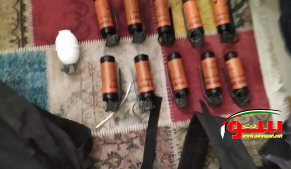 ضبط مسدسين وقنابل من انواع مختلفة وذخيرة غير قانونية واعتقال مشتبه من يركا | موقع سوا ضبط مسدسين وقنابل من انواع مختلفة وذخيرة غير قانونية واعتقال مشتبه من يركا | موقع سوا