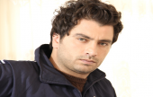 إصابة الممثل السوري معتصم النهار بشظايا قذيفة هاون في دمشق | موقع سوا 