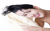 احمي شعرك من الجفاف باستخدام الأفوكادو | موقع سوا 