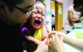 الصين تشدد الرقابة على سوق اللقاحات | موقع سوا 