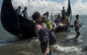 غرق عدد من أطفال مسلمي الروهينجا خلال فرارهم  إلى بنغلاديش | موقع سوا 