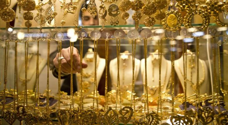 أسعار الذهب في فلسطين اليوم الجمعة | موقع سوا 