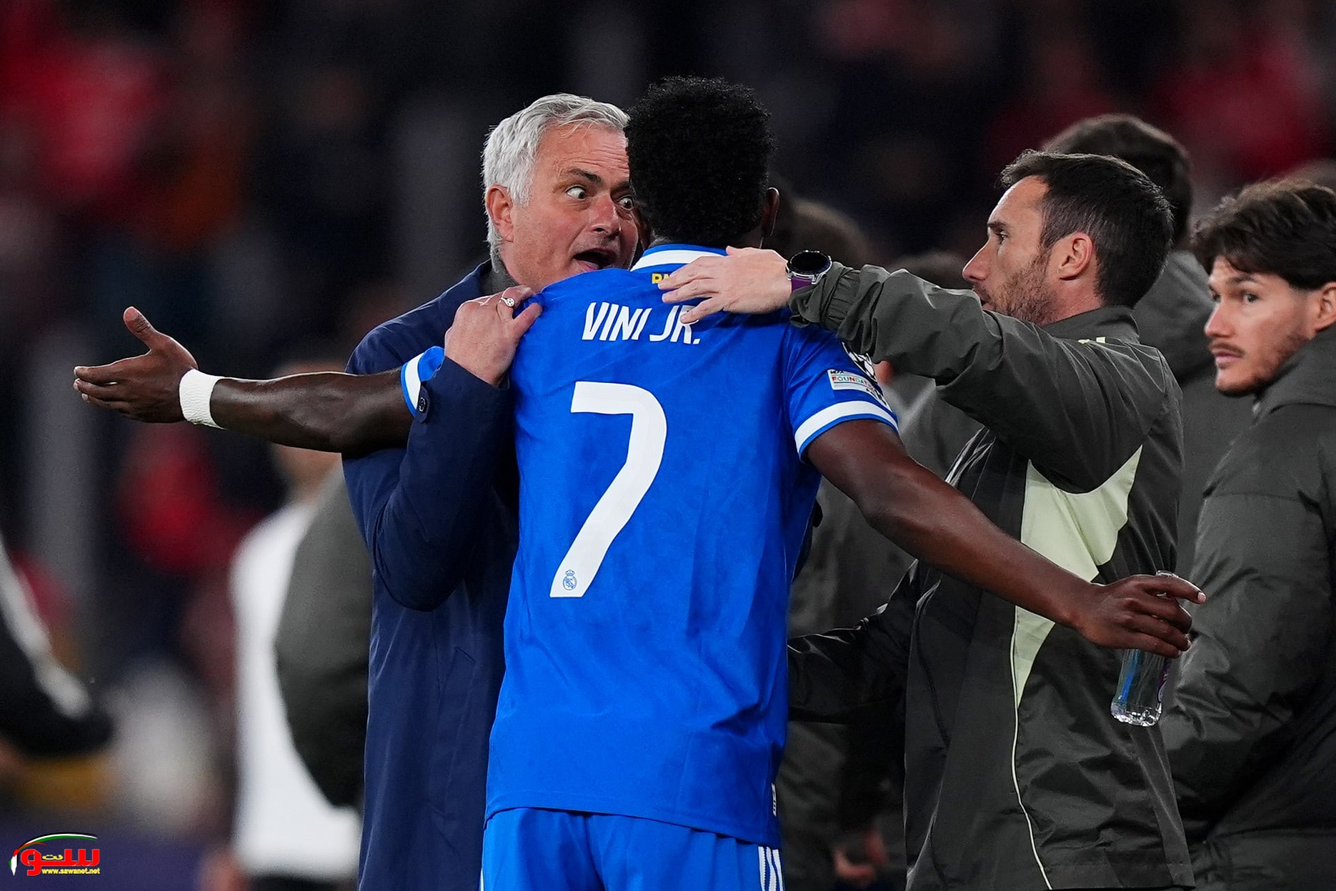 ادعاءات بـ(العنصرية) وتصريحات نارية.. كل ما نعرفه عن أحداث مباراة ريال مدريد وبنفيكا المشتعلة